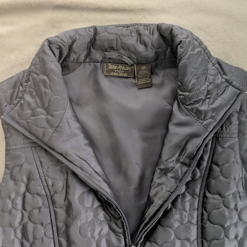 Jane Ashley Puff Vest